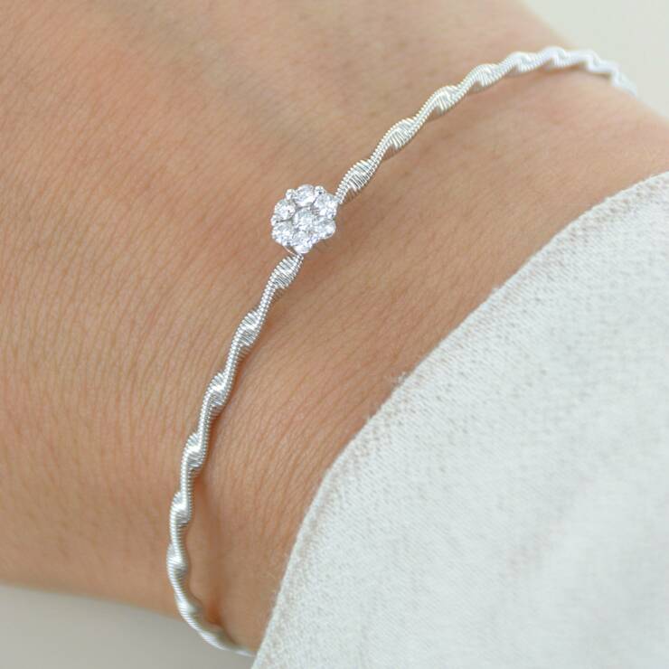 Bracelet torsadé diamants