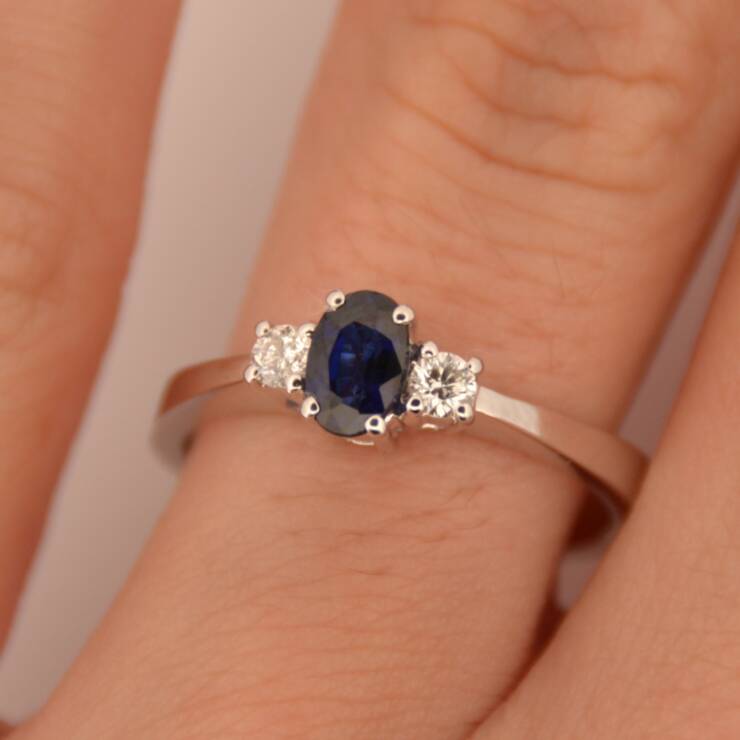 Bague saphir et diamants