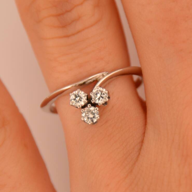 Bague 3 diamants